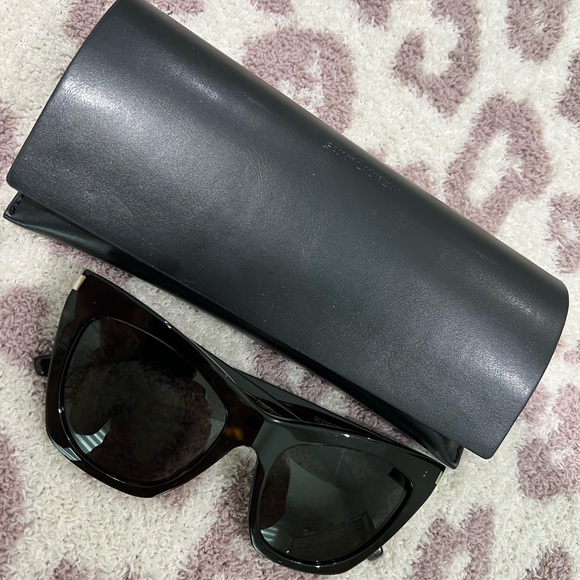 Saint Laurent Kate Sunglasses - Picture 3 of 8